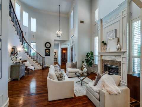 6609 Riverhill Drive, Plano, TX 75024