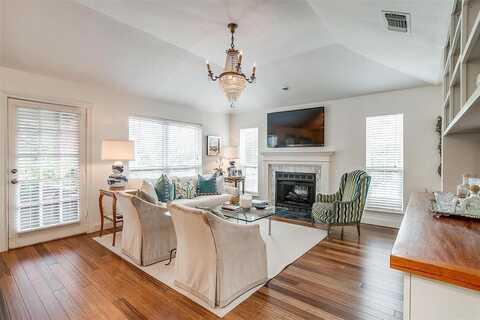 4713 Collinwood Avenue, Fort Worth, TX 76107