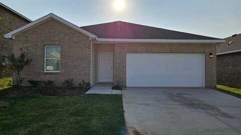 10348 Rosegreen Lane, Fort Worth, TX 76036