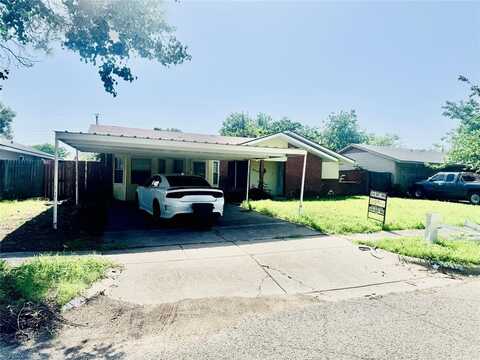 1614 Savage Drive, Mesquite, TX 75149