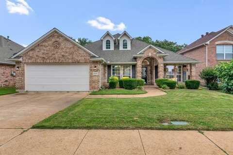 6504 Bluebird Drive, Arlington, TX 76001