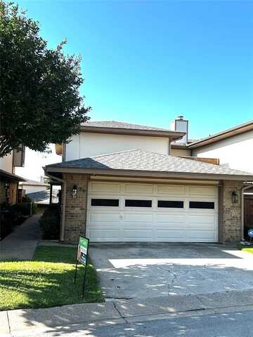 31 Morrow Drive, Bedford, TX 76021