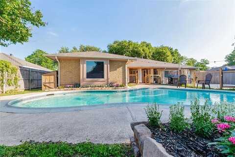 1307 S Westador Drive, Arlington, TX 76015
