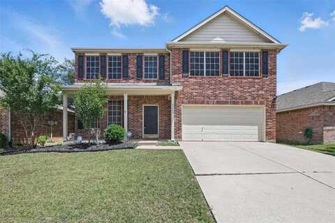 5113 Raymond Drive, Fort Worth, TX 76244