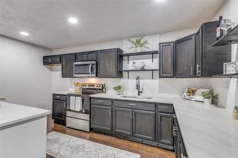 3321 NW 31st Street, Fort Worth, TX 76106