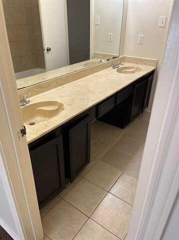 1938 Cranford Drive, Garland, TX 75041