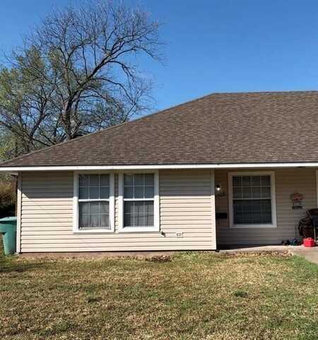 1326 S Travis Street, Sherman, TX 75090