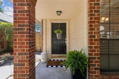 6905 Hickory Creek, Plano, TX 75023
