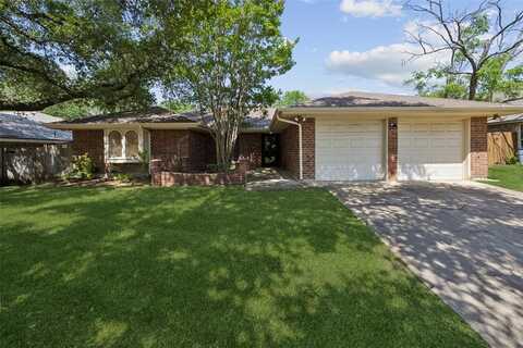 4204 Twilight Drive S, Benbrook, TX 76116