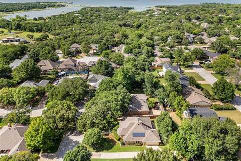 2818 Summit Ridge Street, Grapevine, TX 76051