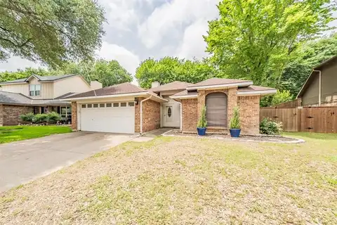 5622 Polo Club Drive, Arlington, TX 76017