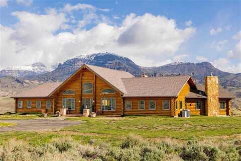 63 Moose Creek Rd, Cody, WY 82414