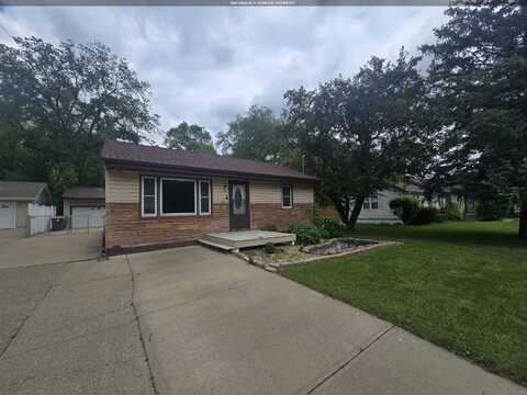 3735 ELMDALE AVE, Sioux City, IA 51103