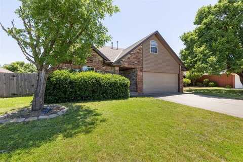 316 SE 6th Street, Moore, OK 73160