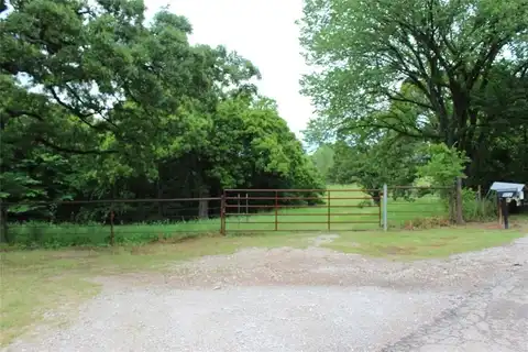 N Oak Avenue, Chandler, OK 74834