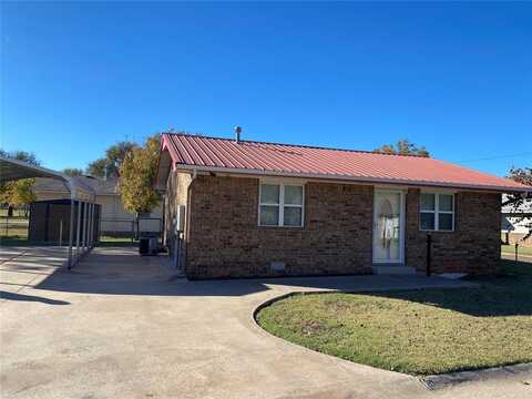 601 S Howard Avenue, Elk City, OK 73644