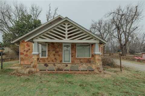 1315 S Division Street, Guthrie, OK 73044