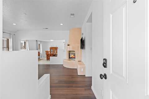 5 JR Drive, Pojoaque, NM 87506