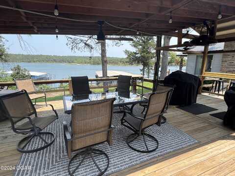 21937 Lake Rd M-12, Cassville, MO 65625