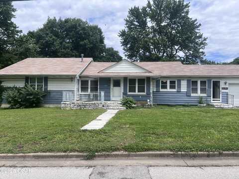 1005 E 13th Street, Carthage, MO 64836