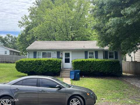 522 E 14th Street, Carthage, MO 64836