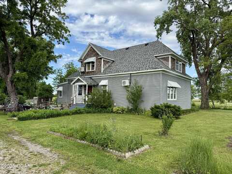 17381 Imperial Road, Carthage, MO 64836