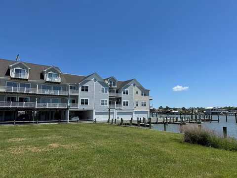 6159 MARSH ISLAND DR, CHINCOTEAGUE, VA 23336