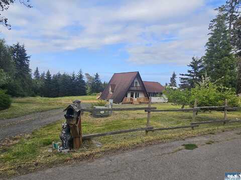 71 John Jacobs Road, Port Angeles, WA 98362