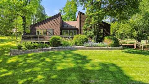 5100 W Shoreline Drive, Floyds Knobs, IN 47119