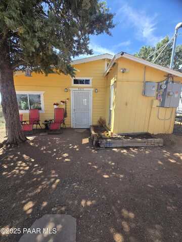 9275 E Chestnut Hill Avenue, Humboldt, AZ 86327