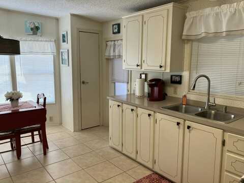 26393 Savannah Dr, Bonita Springs, FL 34135