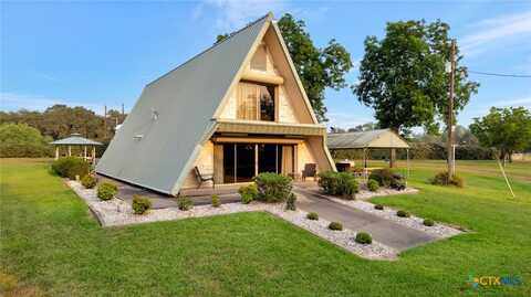 79 W Albrecht Road, Victoria, TX 77905