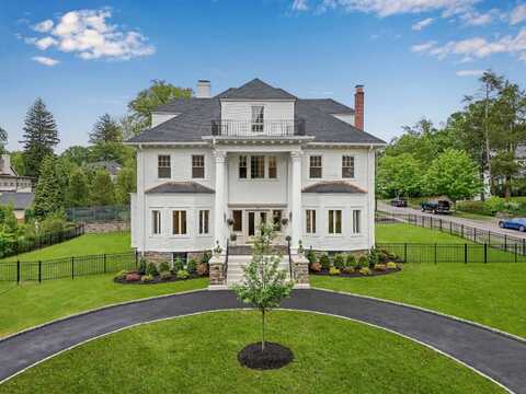 158 Loring Ave, Pelham, NY 10803