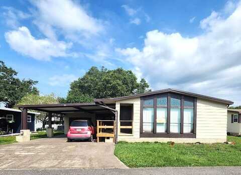 84 N Meadows Drive, Plant City, FL 33565