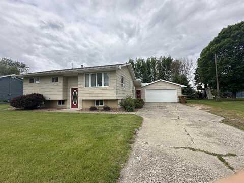 438 W Jensen Street, Newell, IA 50568