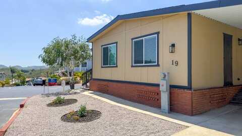 24425 Woolsey Cyn Rd Sp 19, West Hills, CA 91304