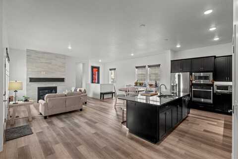 11242 S Willow Walk Dr, South Jordan, UT 84009