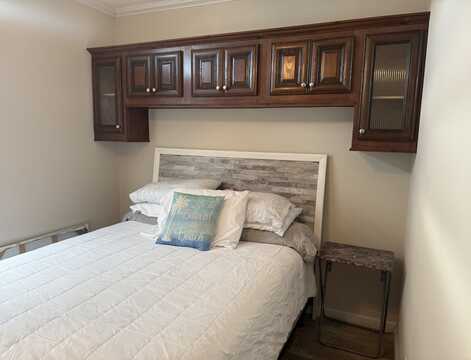 1000 Wiggins Pass Rd #104, Naples, FL 34110
