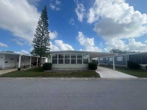 7001 142nd Avenue N, Largo, FL 33771