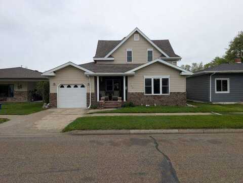 509 Clark Ave, Harvey, ND 58341
