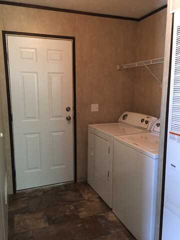 155 Monroe Dr, Davison, MI 48423