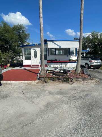 1615 Parksgate Dr, Kissimmee, FL 34746