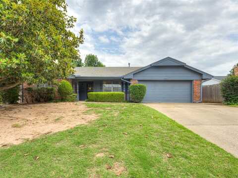4004 N Shannon Avenue, Bethany, OK 73008
