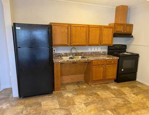 134 SE Willow Way, Topeka, KS 66609