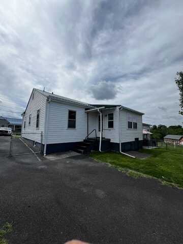 1002 Massachusetts Avenue, Bristol, VA 24201