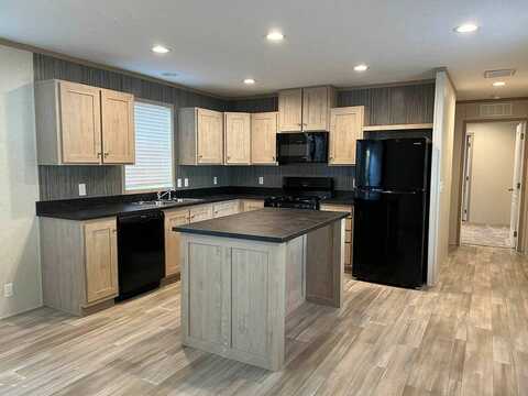 108 Woodmoor Court, Leavenworth, KS 66048