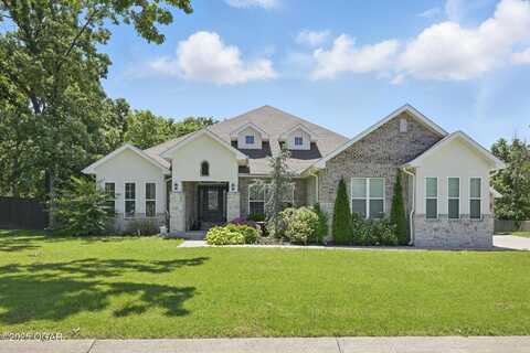 104 Van Dusen Drive, Carl Junction, MO 64834