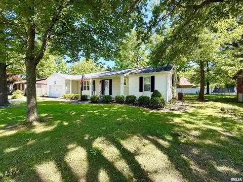 3005 W WOODLAWN Place, Marion, IL 62959