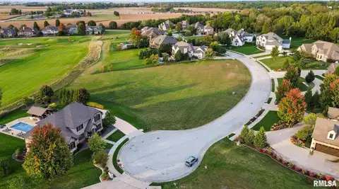 2218 W AUGUSTA Drive, Dunlap, IL 61525