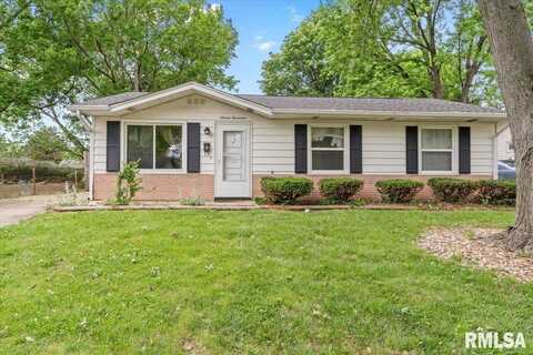 1617 FAIRMONT Drive, Springfield, IL 62702